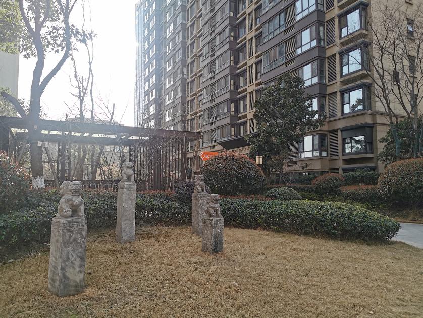 保利发展与保利地产,保利发展与万科