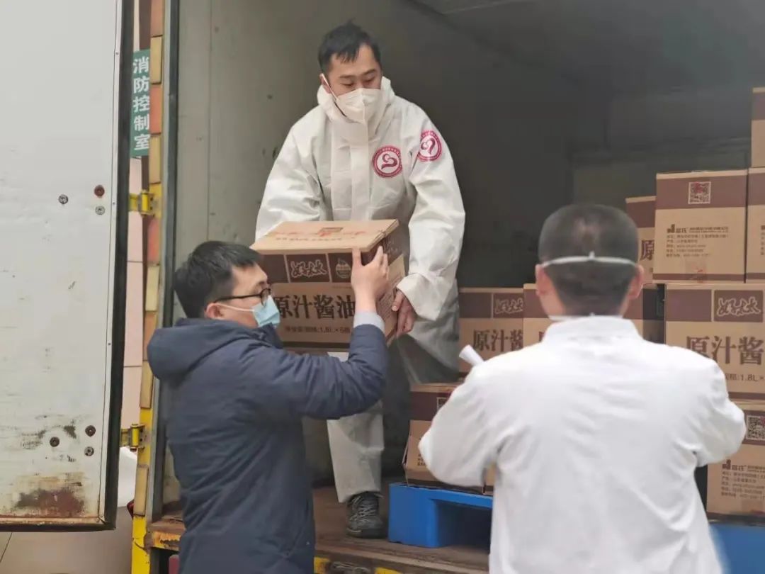 文明实践志愿者抗疫图片,文明风采志愿者