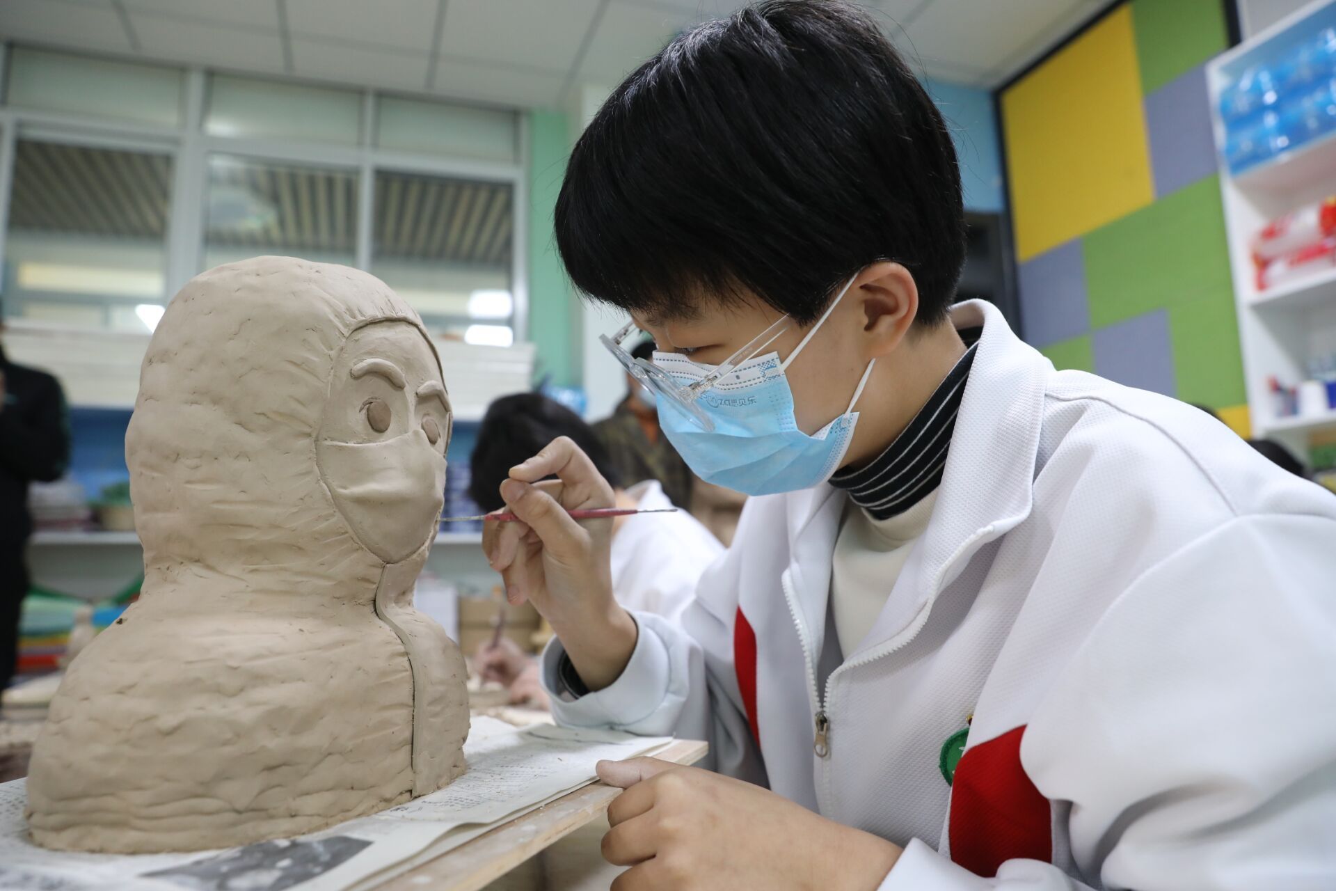 音体美全开动，看济南历城学子“抗疫三重奏”