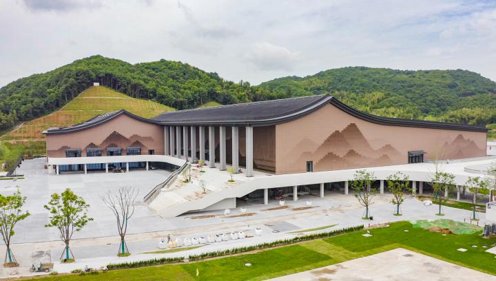 鏈濇皵閾舵箹,鏉窞閾舵箹鏉垮潡鏈潵鍙戝睍