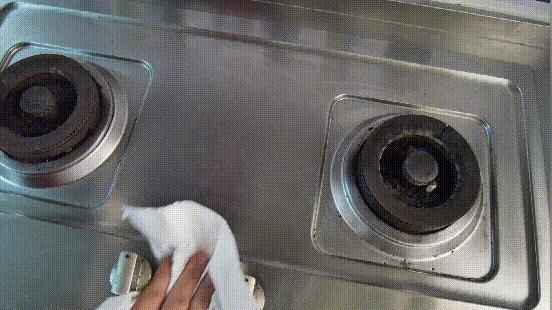 租房油烟机清洗全过程,出租房抽油烟机清洗小妙招