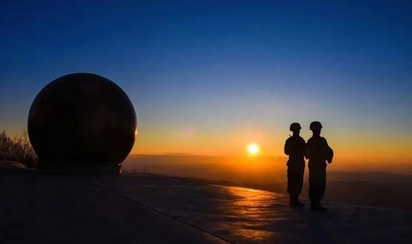 致敬战友们的图片,致敬战友的古诗句