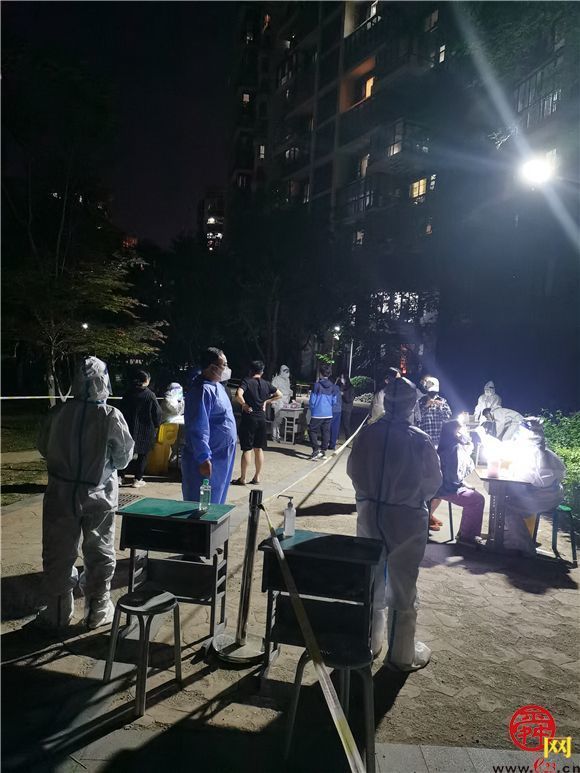 天桥抗疫故事|群众眼中的“守门员”,同事眼中的“计算机”