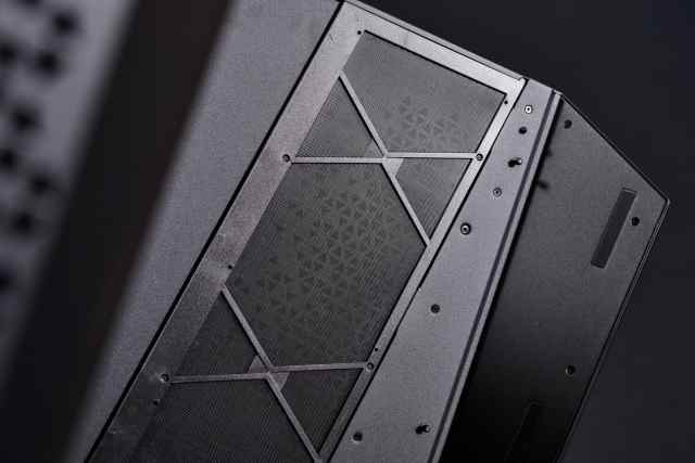 微星战神700机箱,微星700RL机箱