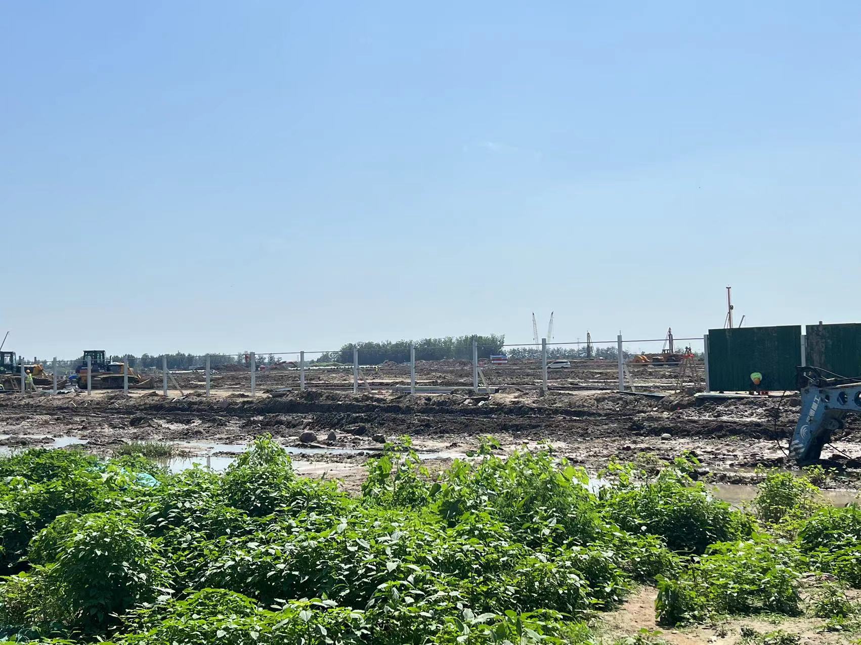 小米汽车工厂开工100天:昔日蔬菜大棚变身,村民戏称“鸟枪换炮”