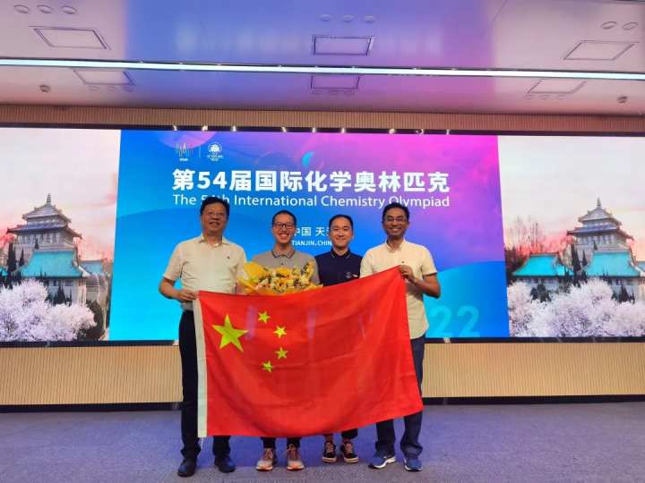 世界数理化奥赛冠军,中国少年包揽奥赛全部奖项