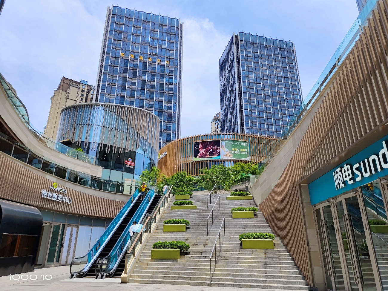 iqoo10旗舰版测评,iqoo10性能测评优缺点