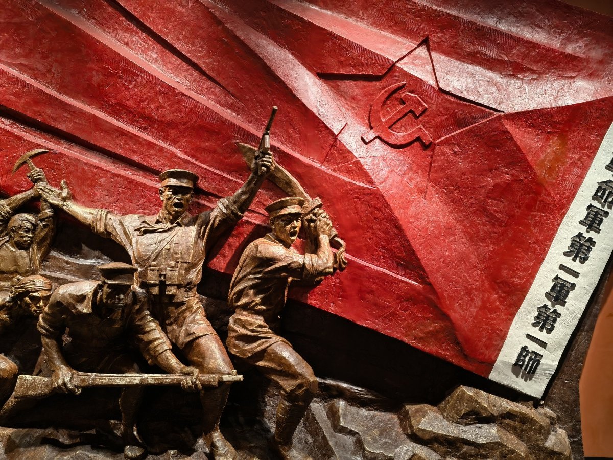 小米12sultra跟华为p50pro对比,小米12sultra和华为p50pro对比