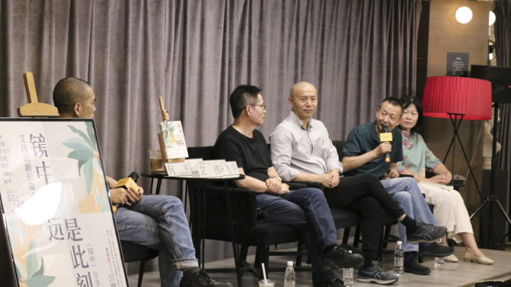 上市一个月加印两次,浙江作家艾伟新作《镜中》为何这么受欢迎?