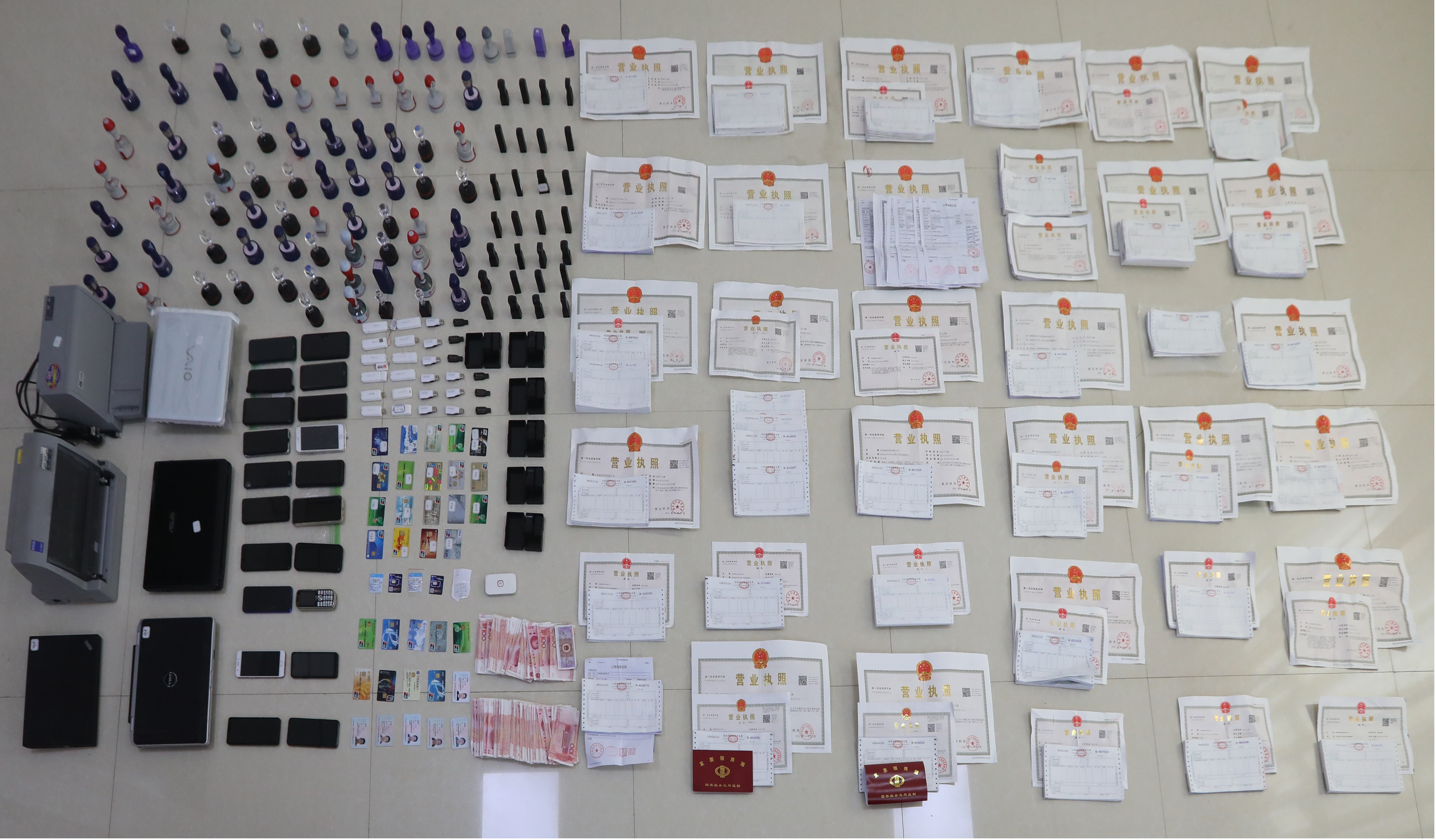 公安打击涉税犯罪案例,涉税犯罪案件通报