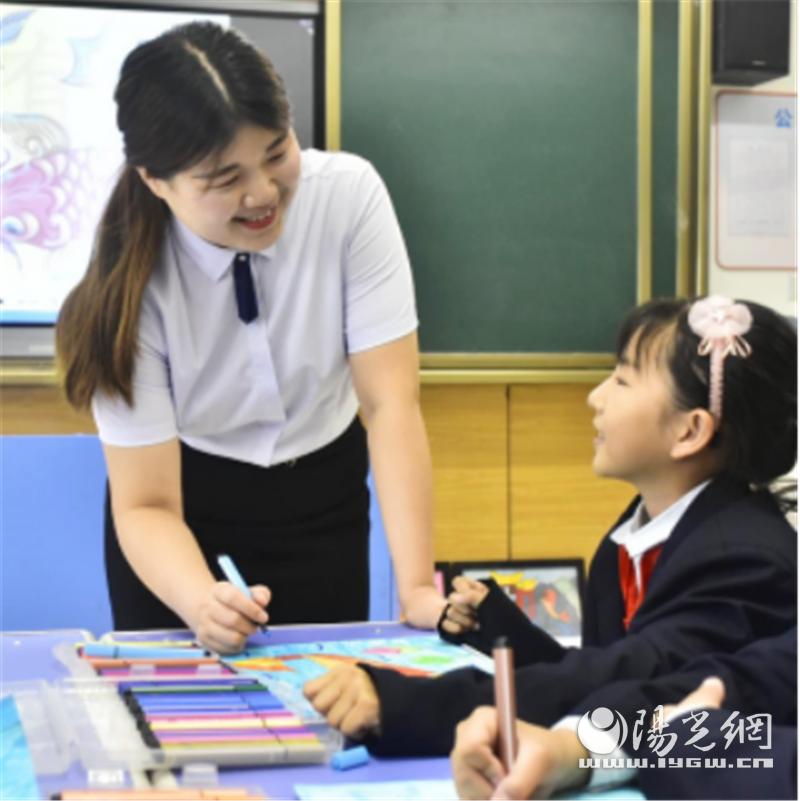 西安市浐灞32小：家门口的好学校