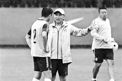 中国足球备战预选赛,中国足球世预赛局势怎么样