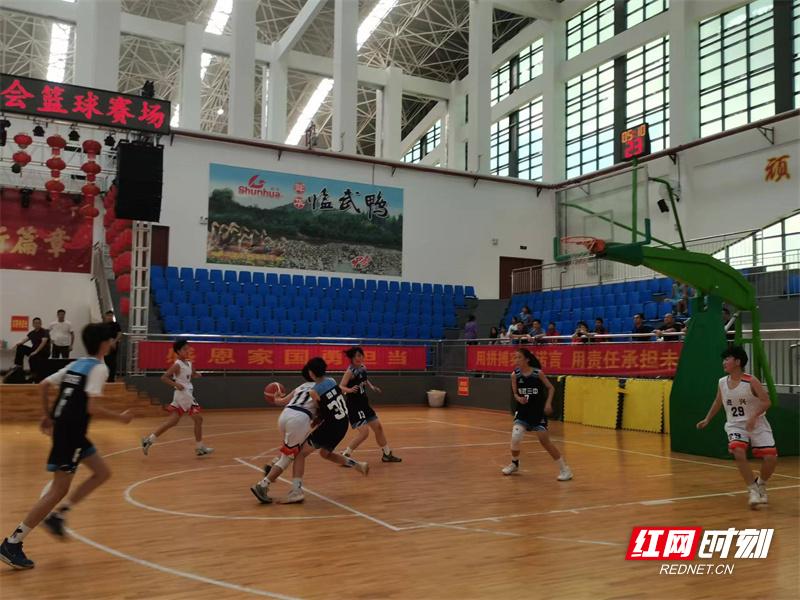 临武英东杯篮球比赛,临武女子篮球英东杯