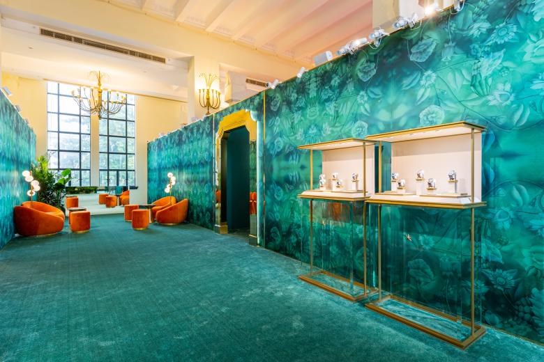 BVLGARI宝格丽EdenTheGardenofWonders奇境伊甸园高级珠宝系列于上海展览中心灿然盛放