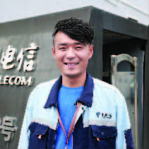 以实干书写青春华章,以实干诠释忠诚以奋斗镌刻荣光