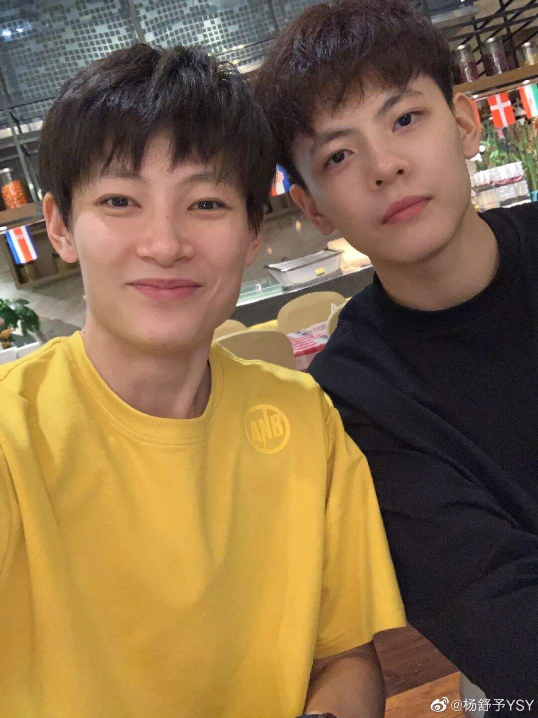 云南昆明姐妹花亚运会篮球夺冠,女篮世界杯夺亚军现场