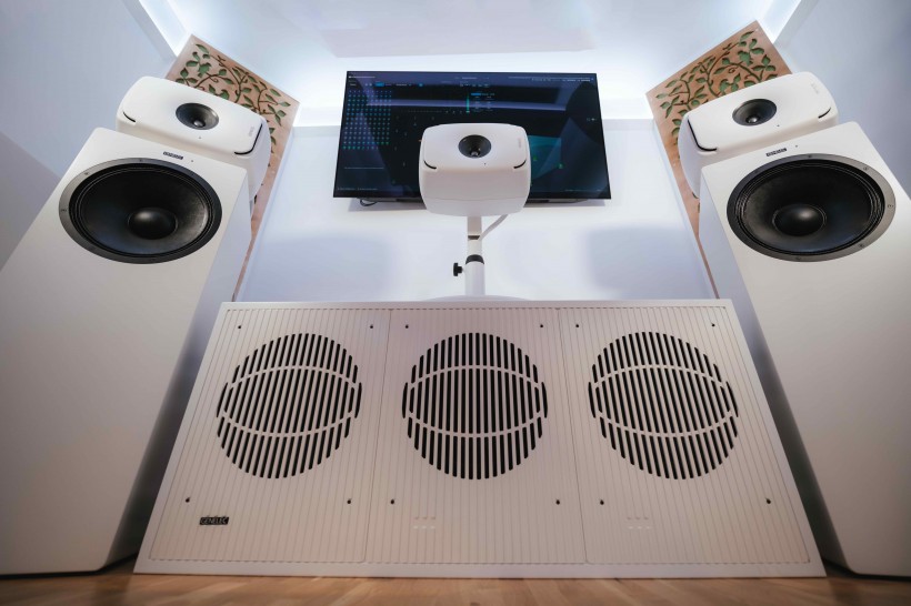 GENELEC 真力访谈：两位现场音响师，在没有演出的日子是怎么工(huā)作(qián)的？