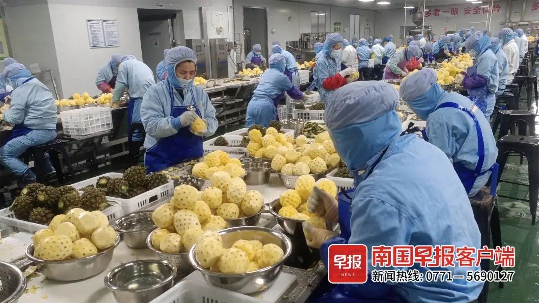 早新闻60秒,4岁孩童深夜打120救妈妈