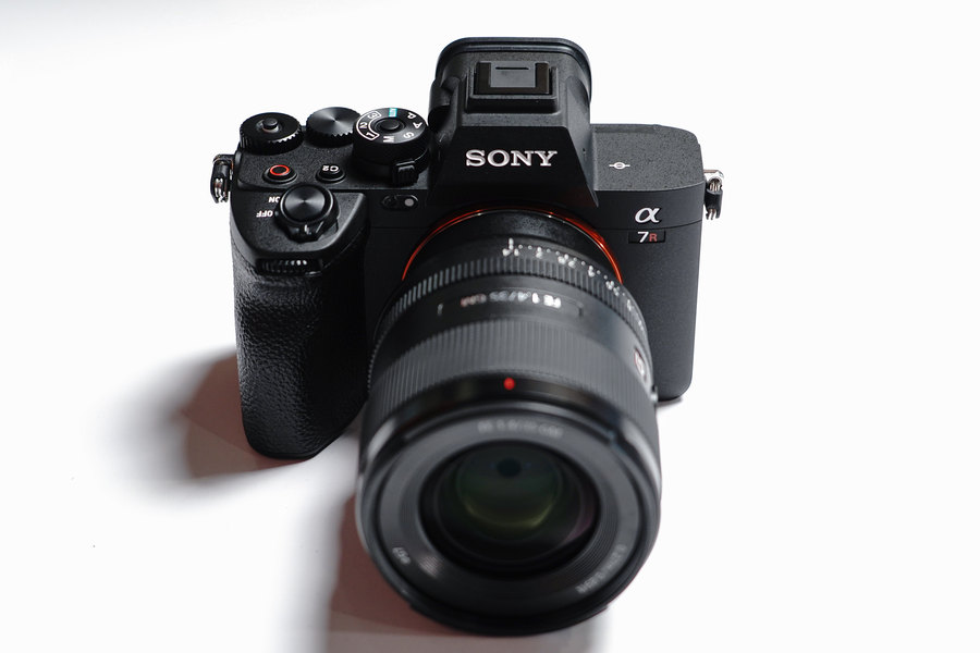 索尼alpha7rv,索尼alpha7v微单体验发布