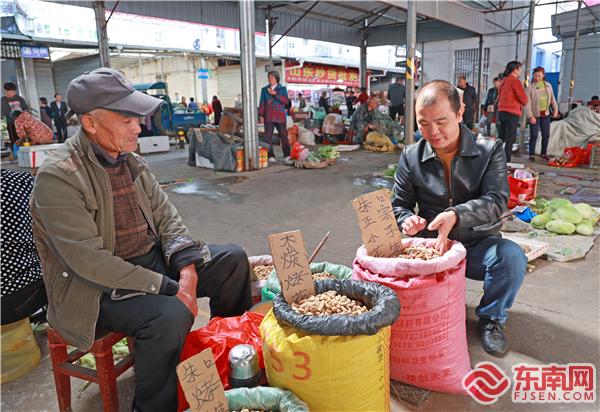 吴钟仁：返乡创业青年专卖“冷门”产品月入过万