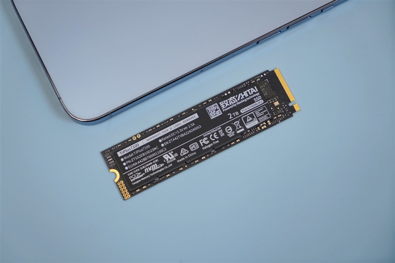 2400MT/s闪存的威力！长江存储致态TiPlus71002TBSSD评测：PCIe3.0价格PCIe4.0顶级体验