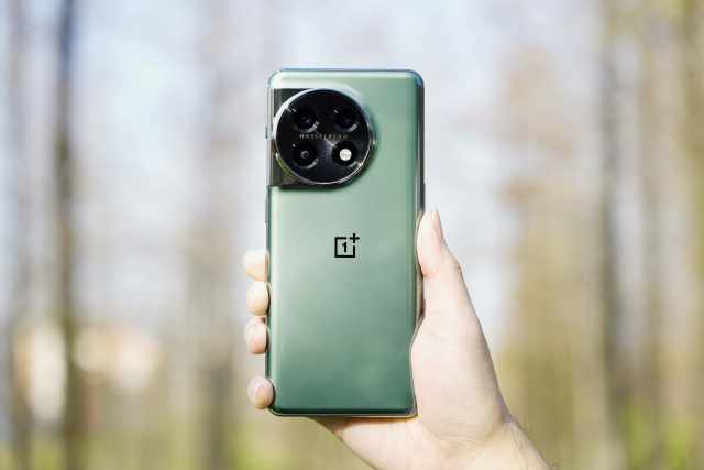 买手机买哪一款比较合适呢,现在买手机哪一款比较实用一点