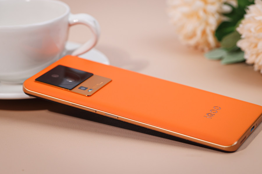 这八款手机几乎没短板可以放心买,性能强又便宜的手机