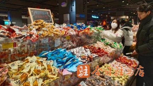 新春走基层回家过年,新春走基层东北农家年货