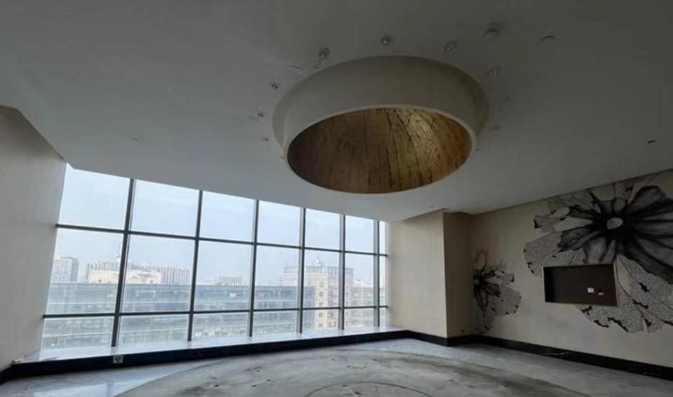 俏江南济南银座店停业了吗,俏江南为什么被终止上市