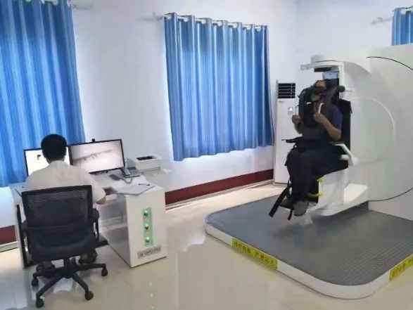 搴旇繍鑰岀敓,鐪╂檿璇婄枟涓績骞蹭粈涔堢殑