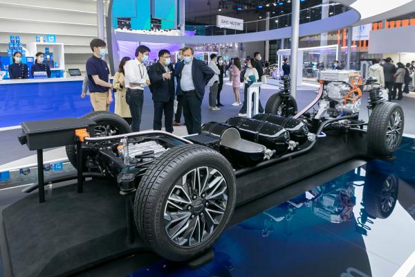 汽车不再需要购买，可以共享？走到这一步也许不用等太久