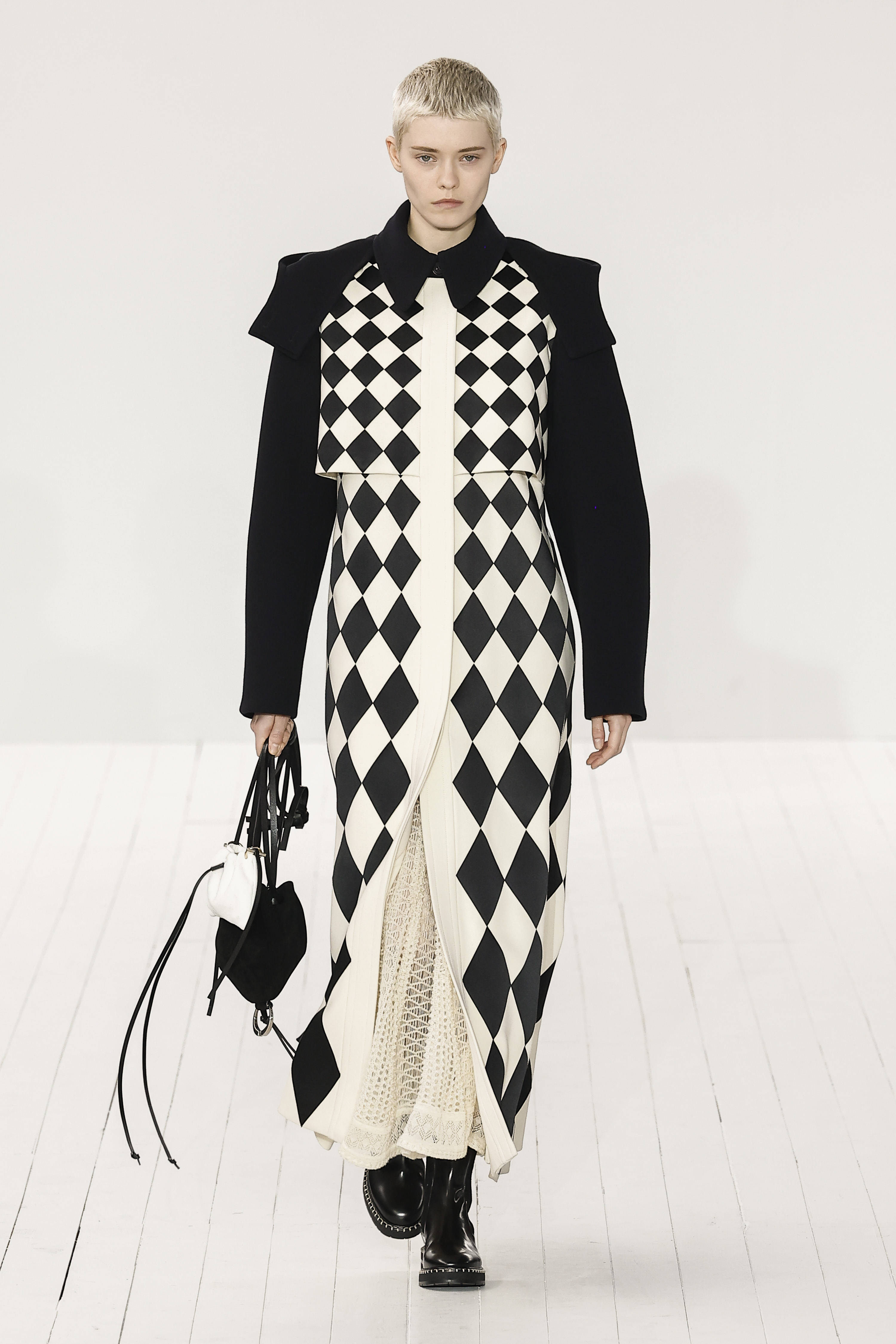 蔻依时装周,蔻依巴黎时尚时装周