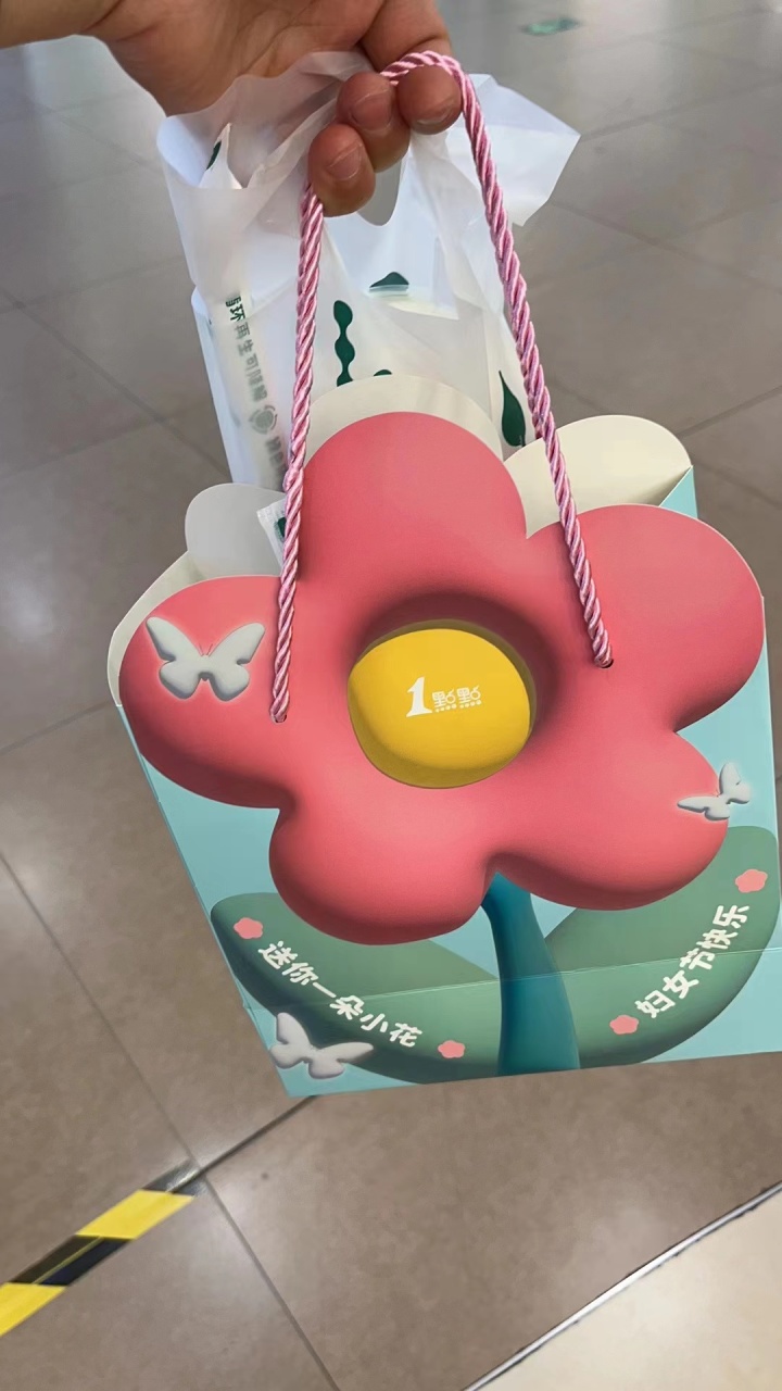 深港往返跑腿人,深港跑腿反向代购