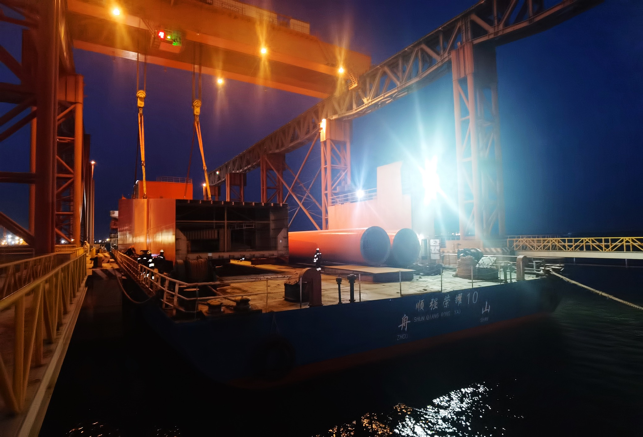 龙门吊总体设计,120吨龙门吊基础设计