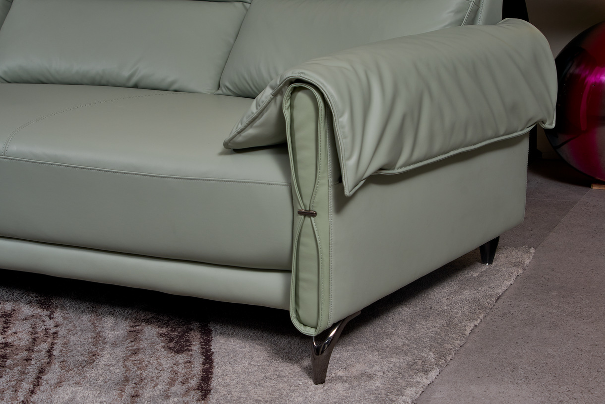 好物测评|对抗“内卷”，博蕊斯功能沙发解锁正确“躺平”新姿势