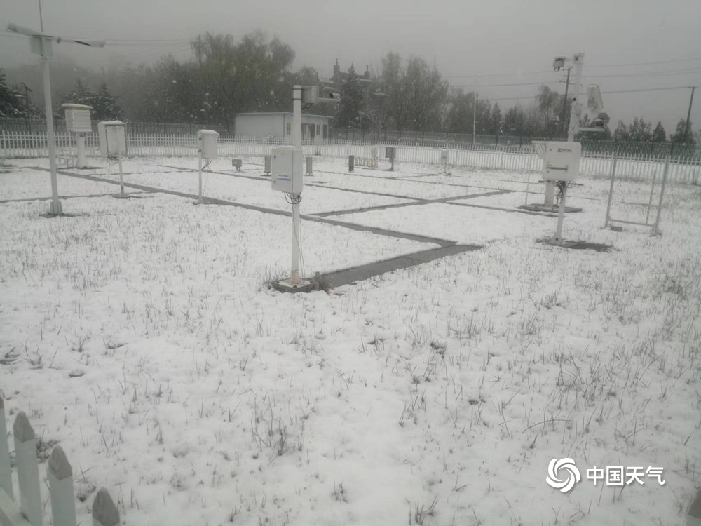 北方多地四月飞雪一组图看各地白雪覆盖穿越回隆冬