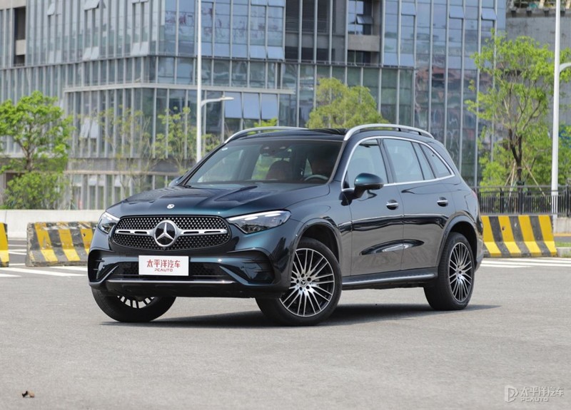 7.6秒破百实测2018款奔驰glc300,深度试驾奔驰glc300l2024款
