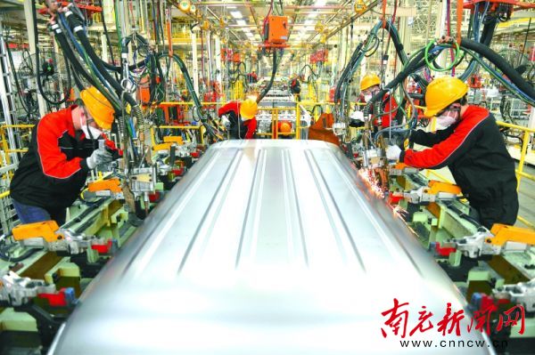 鍗楀厖鍚戝崡鍙戝睍,鍗楀厖鍚戜笢鍙戝睍