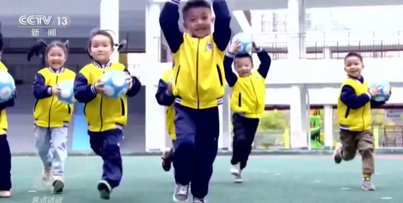 焦点访谈13岁小孩,焦点访谈留守儿童