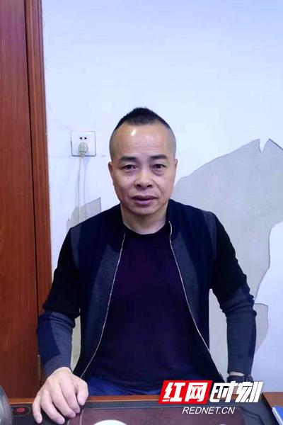 王静是军人吗,王静勇往直前