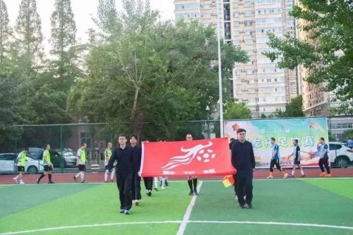 航空工业导弹院第二十八届“群龙杯”足球赛圆满落幕！