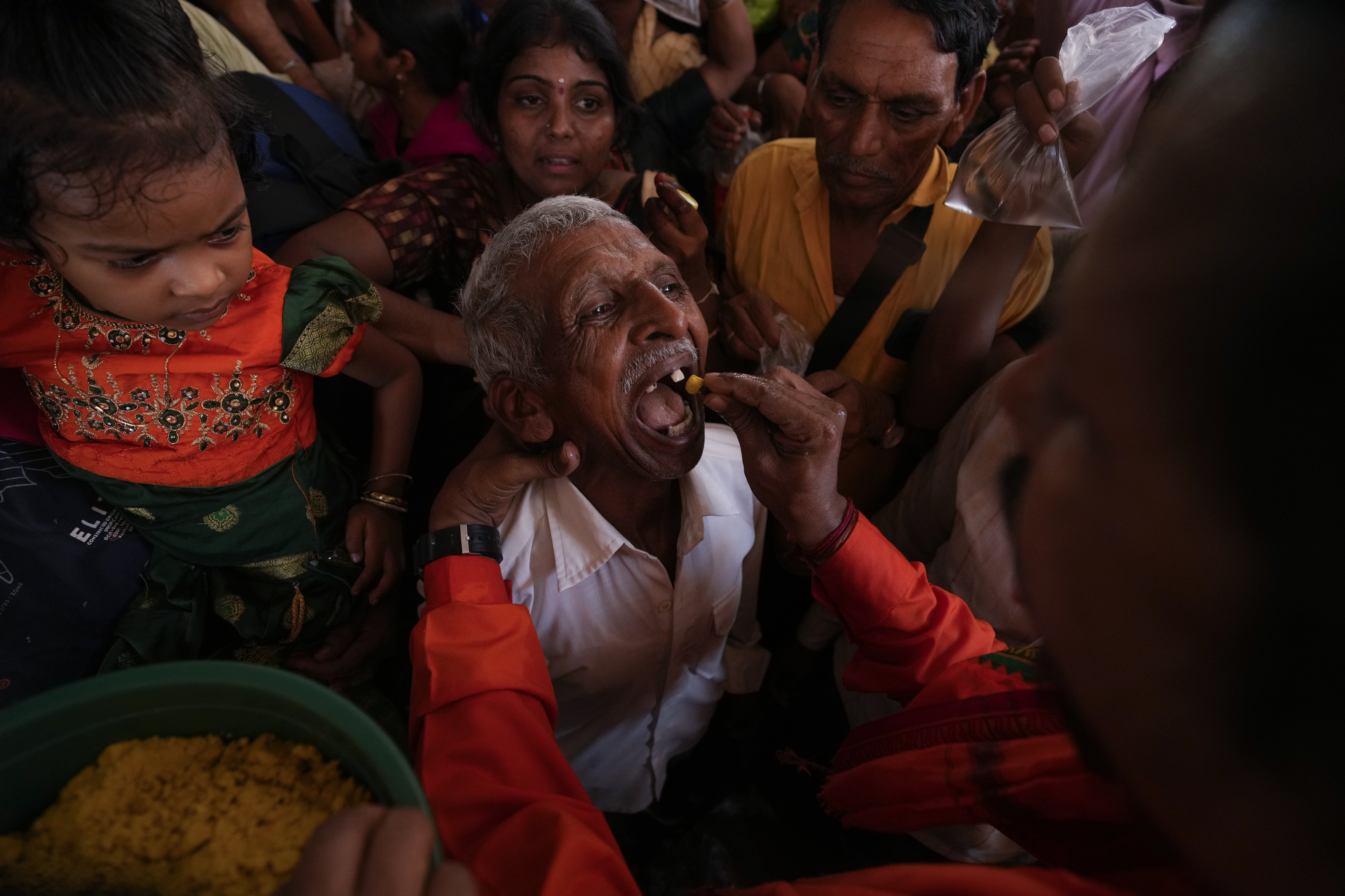 （外代一线）印度：“鱼药”治哮喘