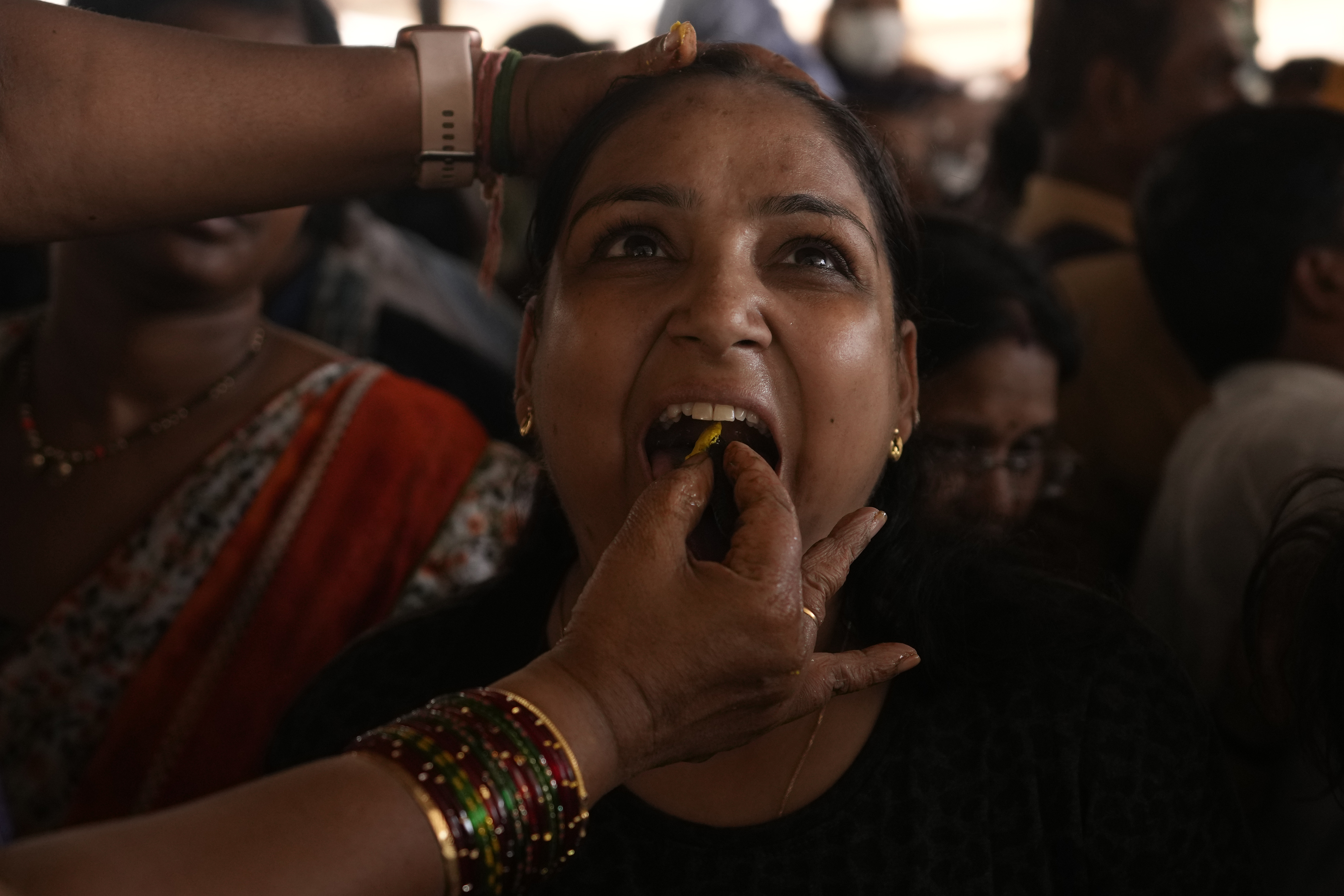 （外代一线）印度：“鱼药”治哮喘