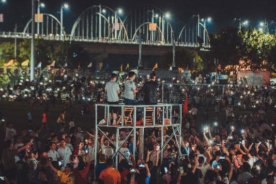 新闻有观点丨本周人物：我们的“村超”踢的是快乐和纯粹