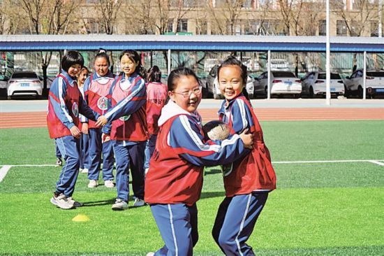 平罗：掀起足球热潮尽显体育魅力