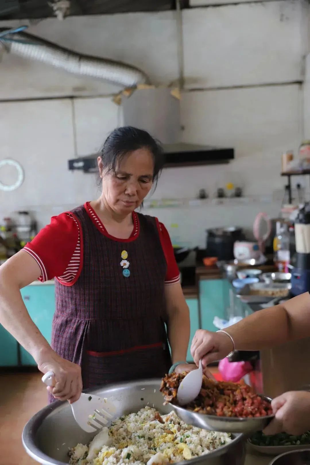 万江龙舟文化美食集市,万江龙舟美食节灯光