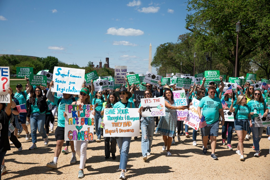 美国周末发生枪击事件,美国一死一伤枪案