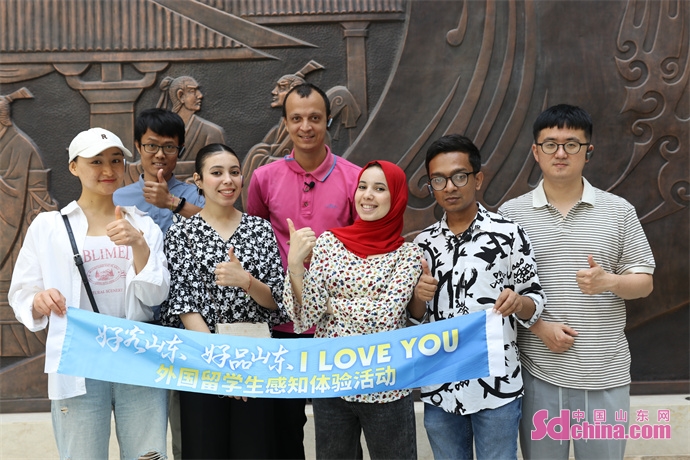 领略感知泱泱齐风！外国友人感知体验活动走进临淄