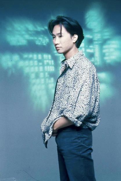 1993年海阔天空黄家驹绝唱,纪念黄家驹二十周年之无悔这一生