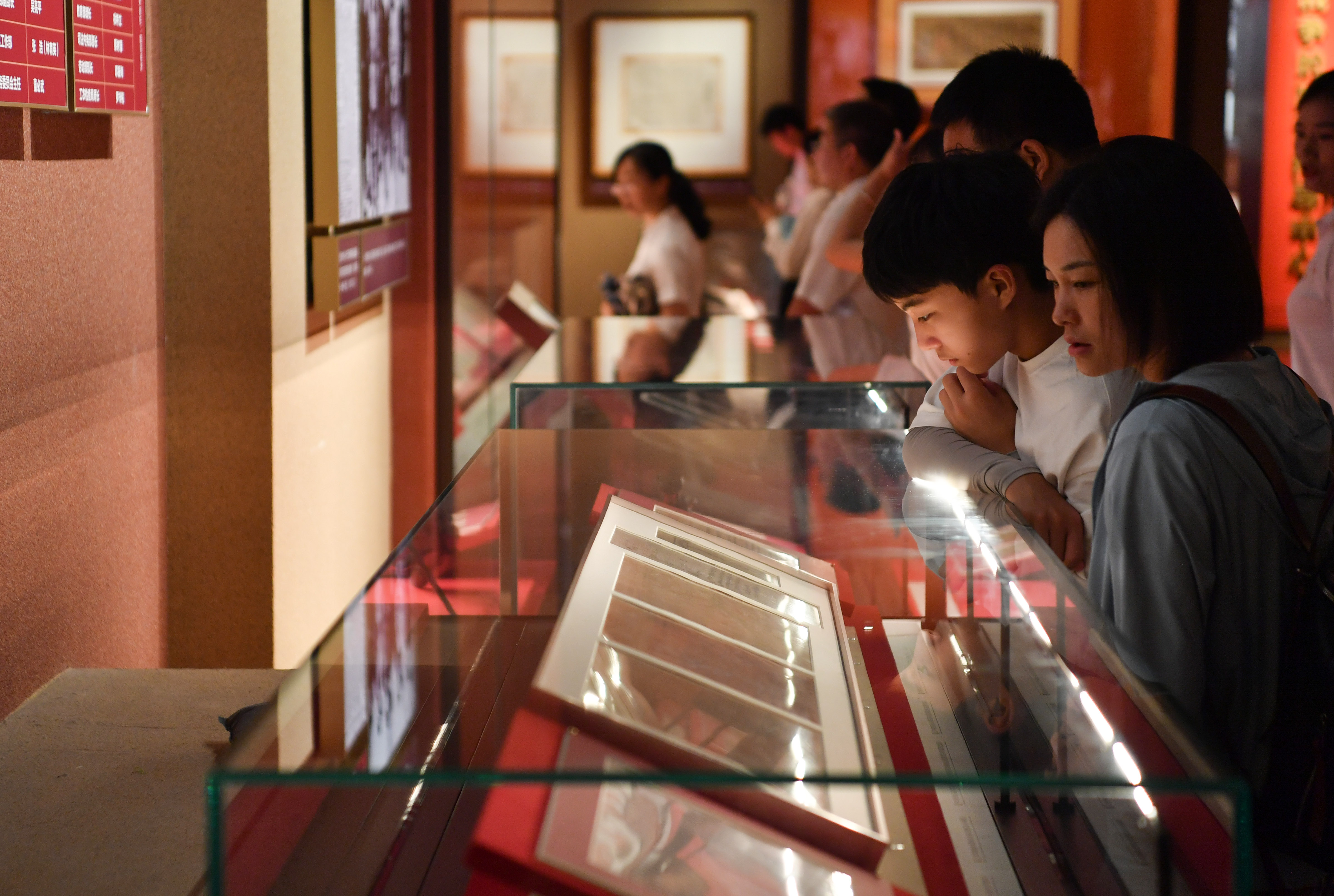 红色圣地学习,寻红色圣地学习红色精神